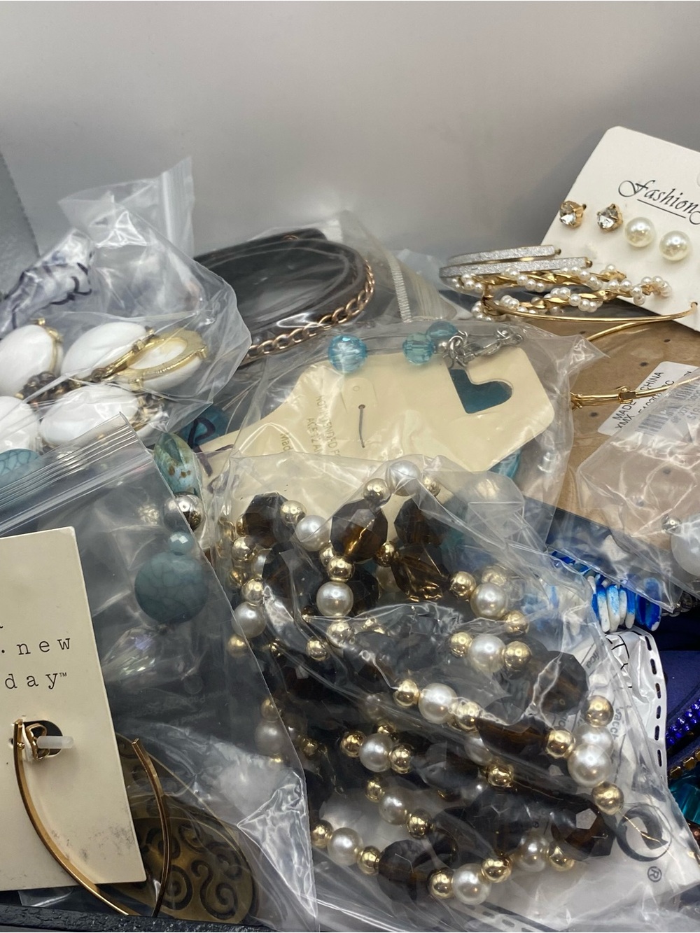 Over 3 lbs Mixed Fashion Jewelry Bag